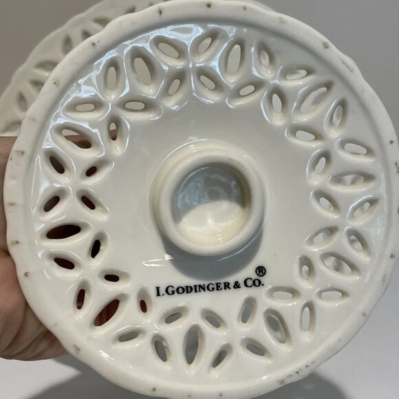 I. Godinger & Co. Small Pedestal Cake Stand Cream Lace Lattice 8X5" Cottagecore - Picture 5 of 7